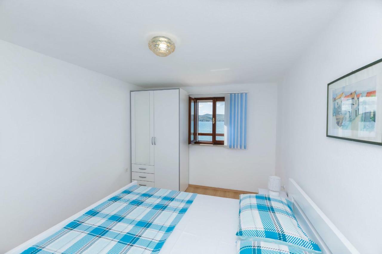 Apartment Island Dream Krapanj Exteriör bild