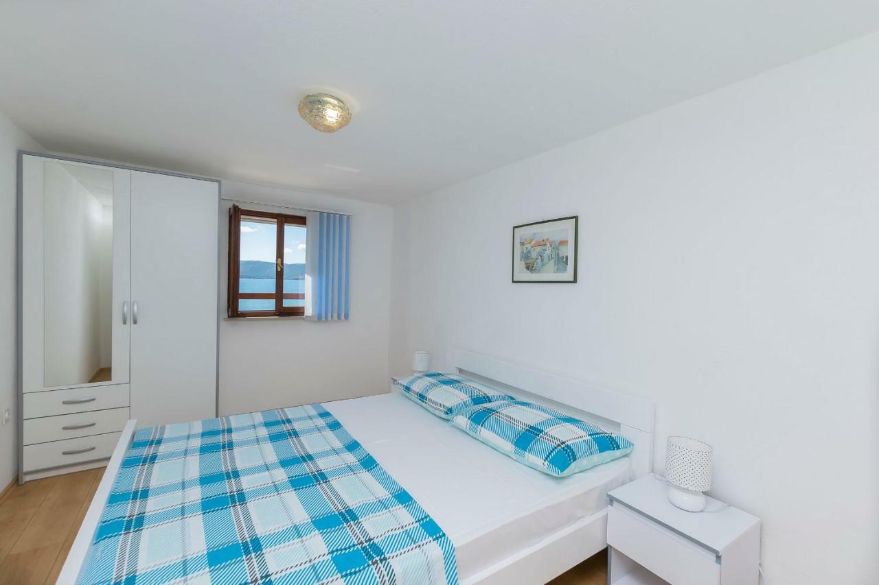 Apartment Island Dream Krapanj Exteriör bild